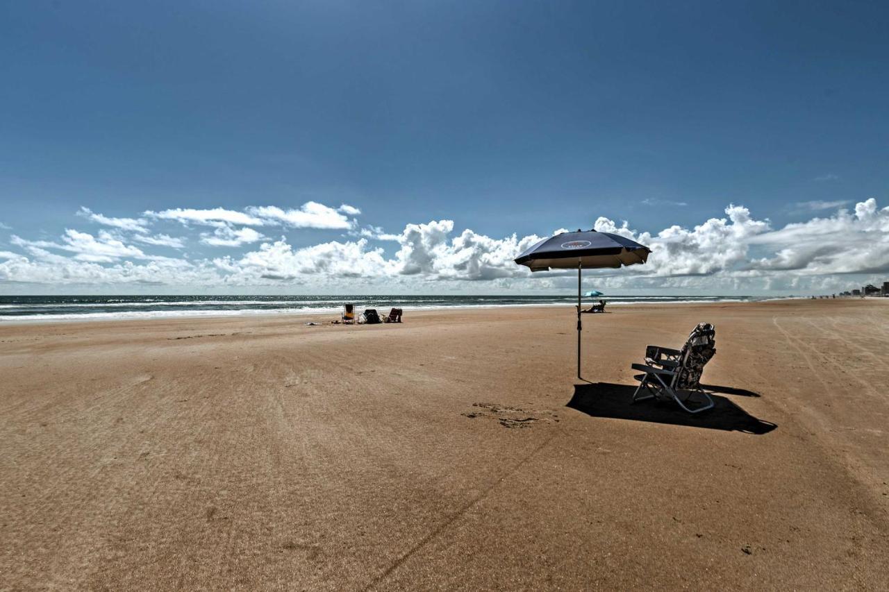Oceanfront Resort-Style Getaway - Walk To Beach! Daytona Beach Eksteriør billede