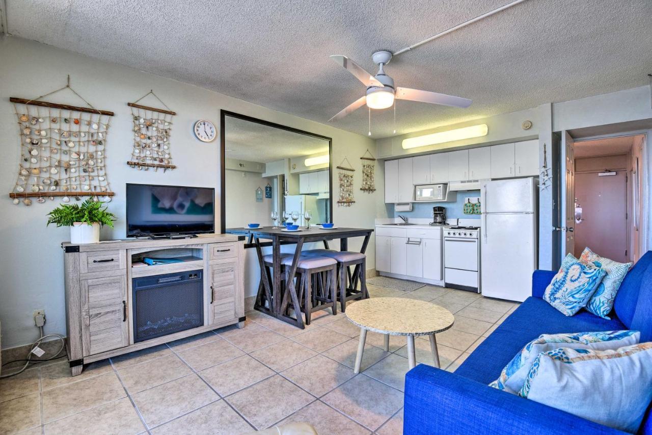 Oceanfront Resort-Style Getaway - Walk To Beach! Daytona Beach Eksteriør billede